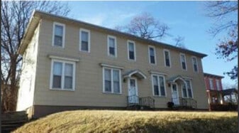 Building Photo - 127 S Woodlawn Ave