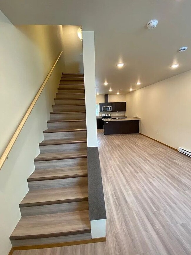 Building Photo - Midway Flats, LLC