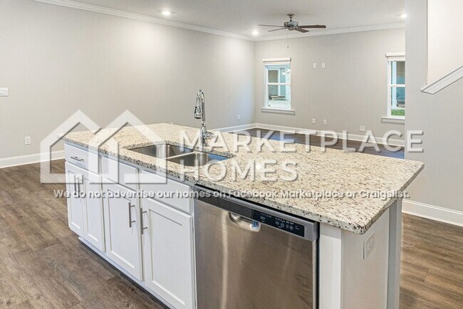 Building Photo - 3335 Meriwether Dr