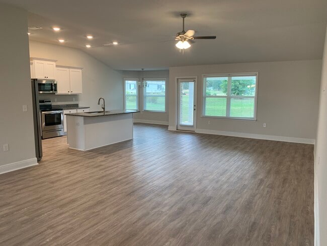 Building Photo - 1329 Makaira Dr