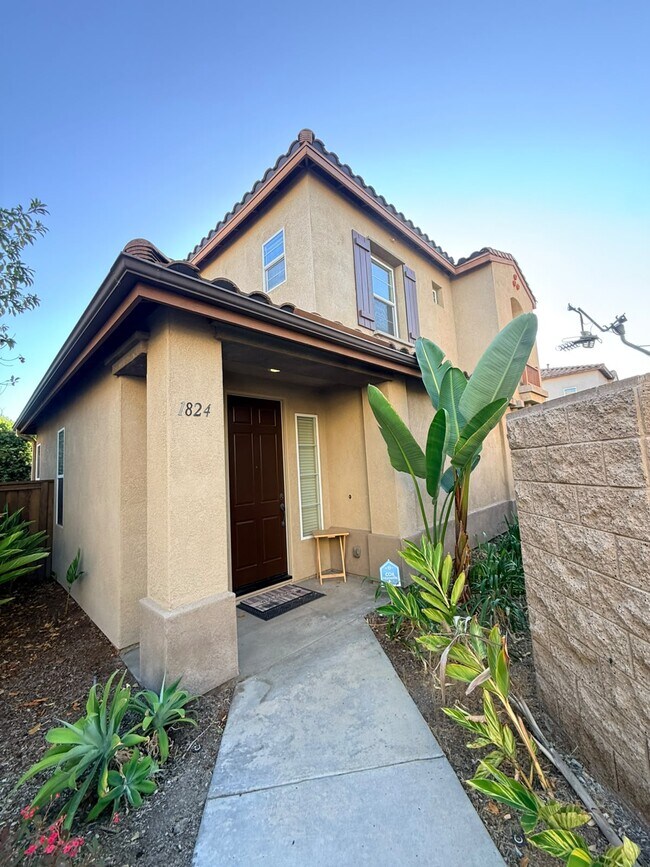 Building Photo - 1824 Wolf Canyon Loop