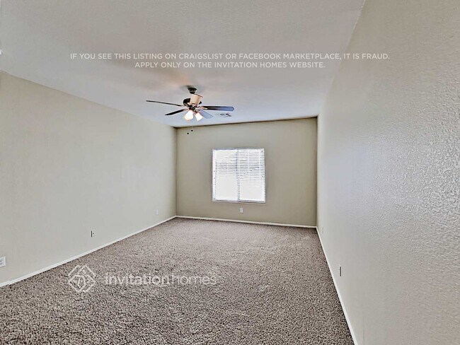 Building Photo - 30012 N Desert Willow Blvd