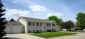Building Photo - 266 Cambridge Ln