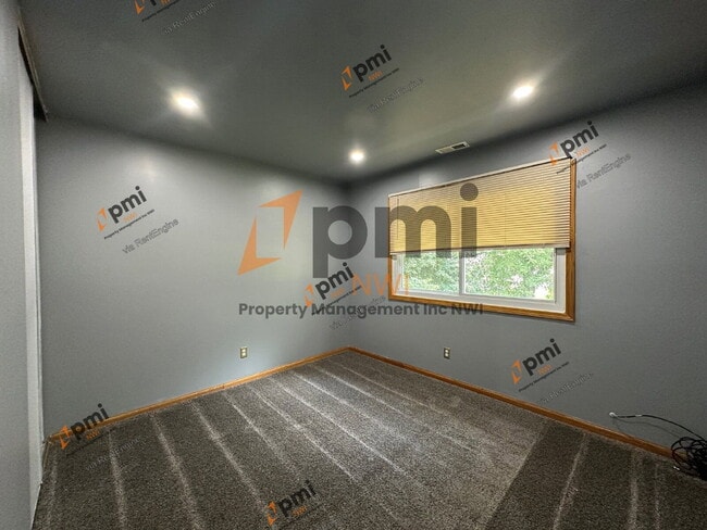 Building Photo - 6974 Fillmore Dr