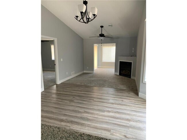 Building Photo - 770 Plum Tree Ln