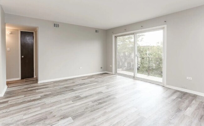 Building Photo - 10701 Keating Ave