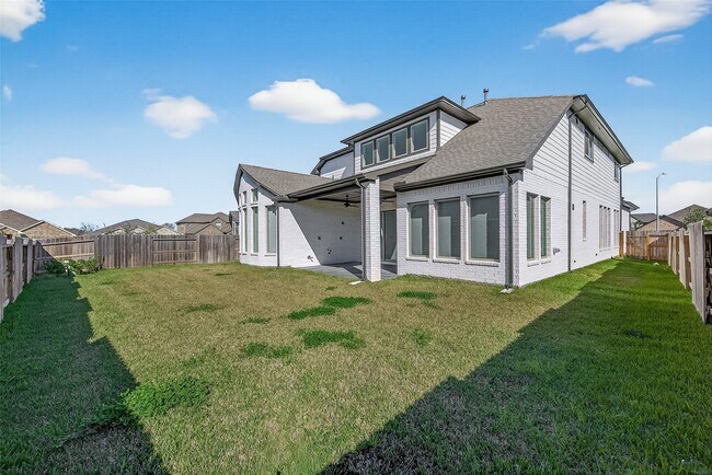 Building Photo - 506 Mandola Farms Dr