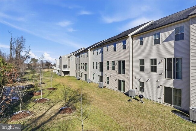 Building Photo - 16416 Fife Wy