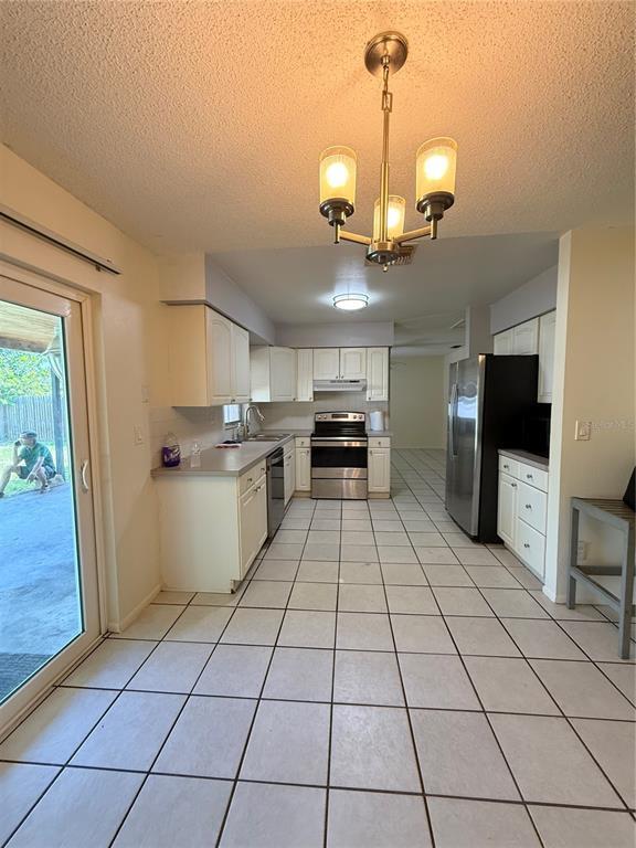 Building Photo - 600 6th Ave SE