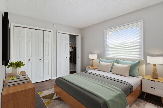 Interior Photo - River Edge