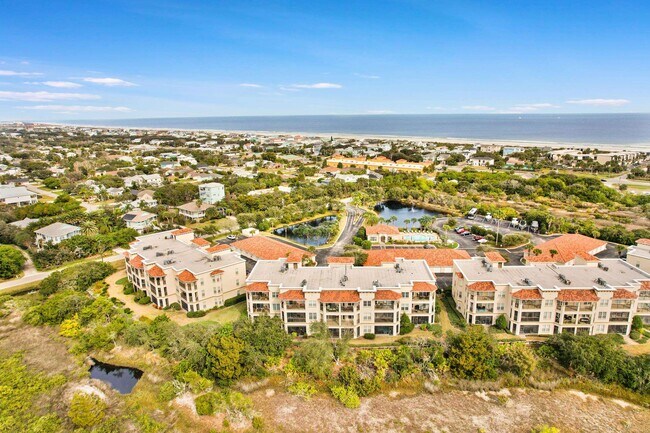 Building Photo - 160 Pantano Cay Blvd