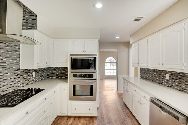 Building Photo - 1216 Horizon Trail
