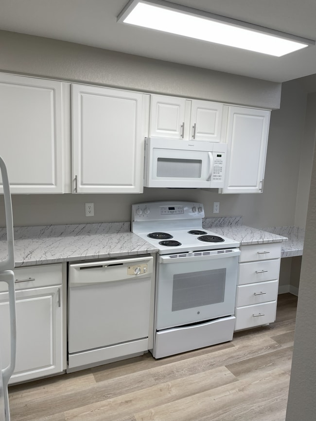 Floorplan - Redmond Park Apts