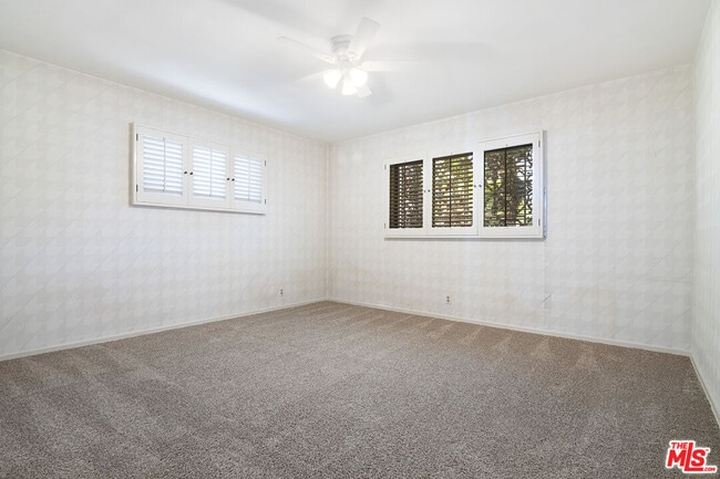 Building Photo - 180 Highland Ave
