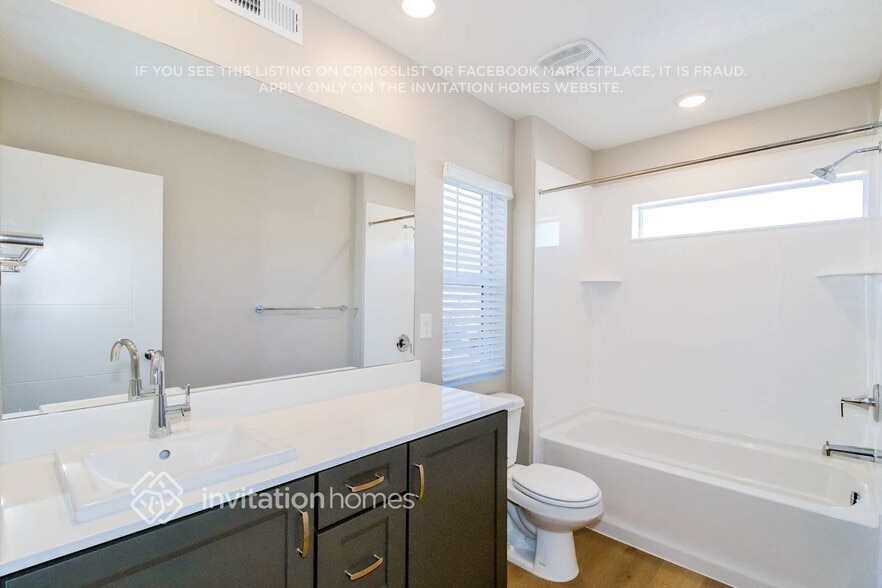 Building Photo - 6073 Upper Brk Ln