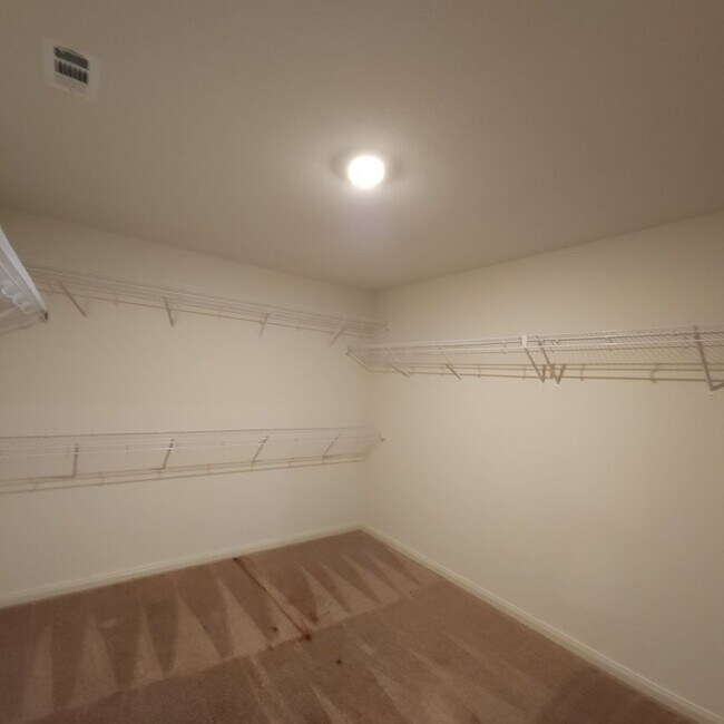 Building Photo - Move-In Special! SAVANNAH PLACE 4 bedroom In Converse, TX