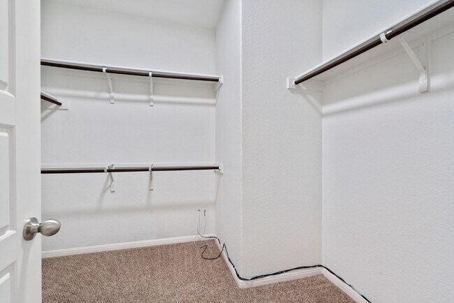 Building Photo - 5804 Loblolly Ln