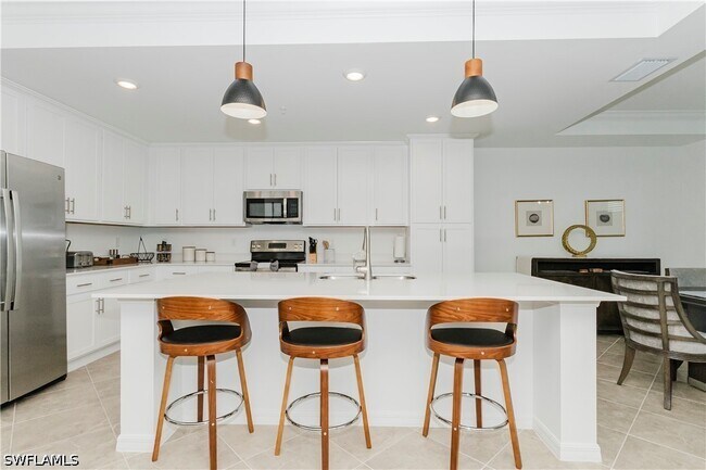 Building Photo - 6034 National Blvd