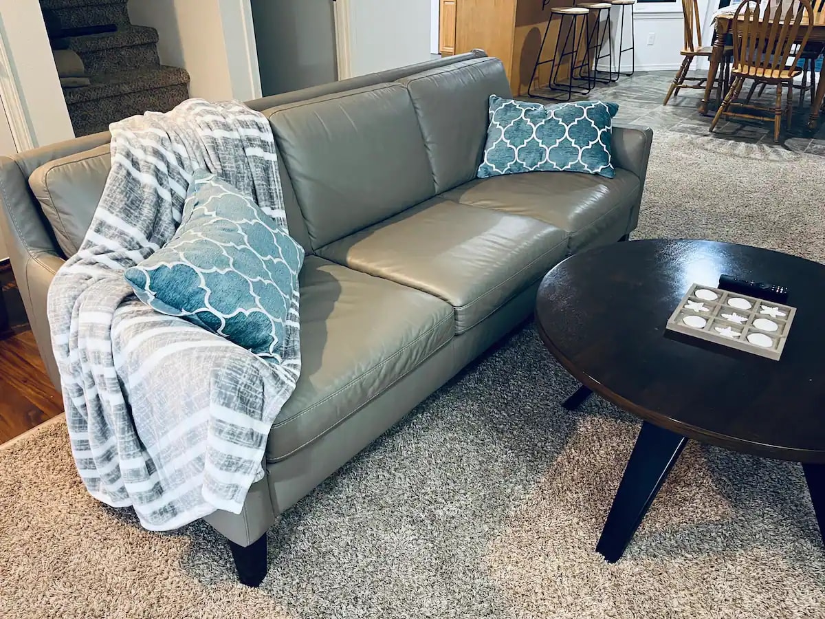 Building Photo - 1735 Vela Ln SW