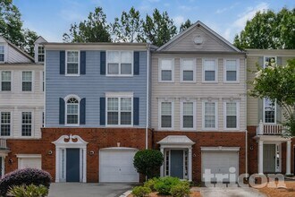 Building Photo - 4014 Howell Park Rd