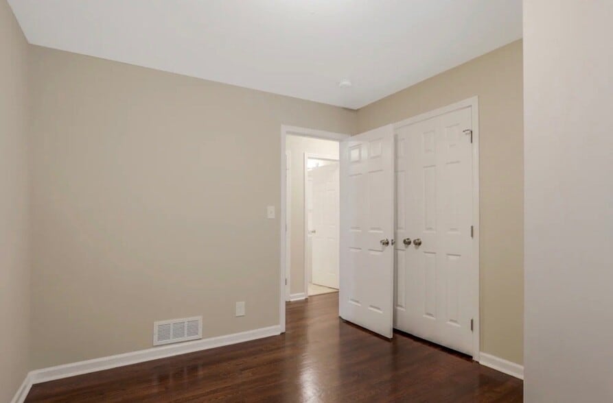 Building Photo - 3031 Remington St