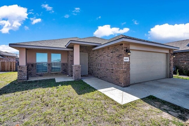 Building Photo - 6809 Brush Dr