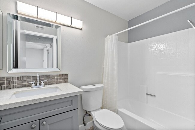 Building Photo - Charming 4-Bedroom Home with Stunning Views in Yorba Linda | AVAILABLE NOW