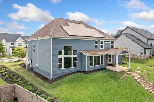 Building Photo - 2121 Harmony Dr