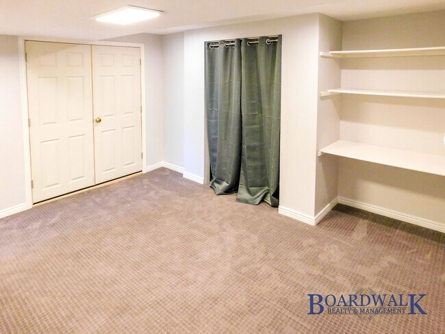 Building Photo - 11644 Brisbane Dr