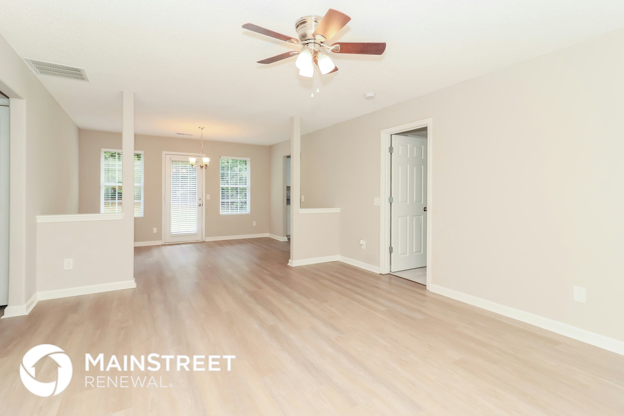 Building Photo - 542 Scrooch Ct