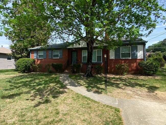 Building Photo - --  AVAILABLE IMMEDIATELY  -- 3 BR / 1 BA West End Home, Fenced in Backyard. Available Immediately!