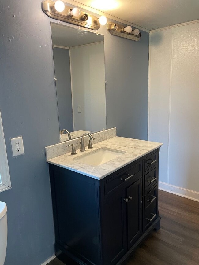 Building Photo - 2 bed 2 bath mobile home