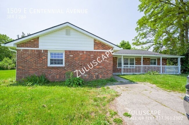 Building Photo - 1509 E Centennial Ave