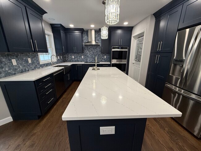 Building Photo - 317 Heather Glen Ln