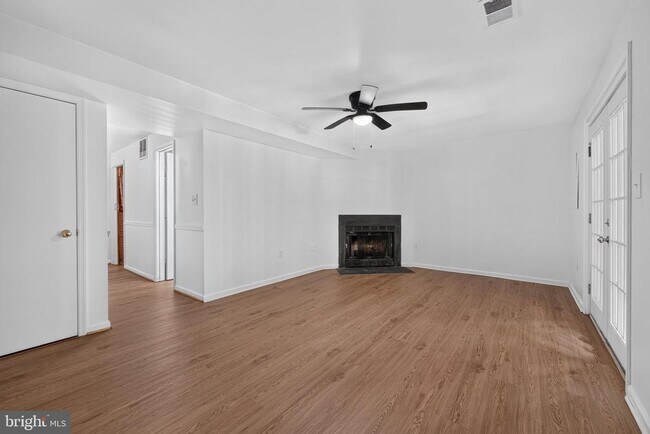 Building Photo - 7105 Dijohn Ct Dr