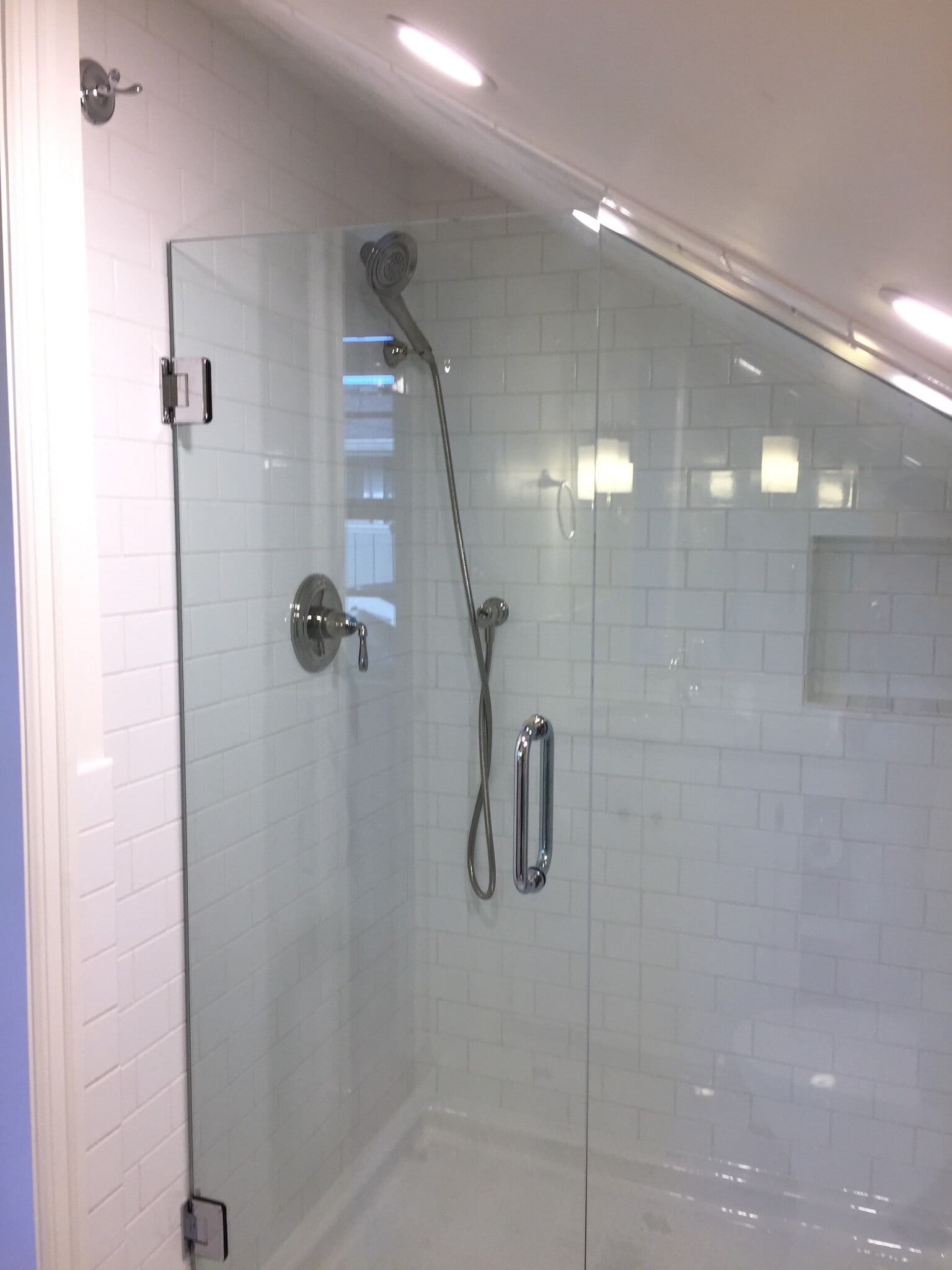 Building Photo - 4070 NE 8th Ave