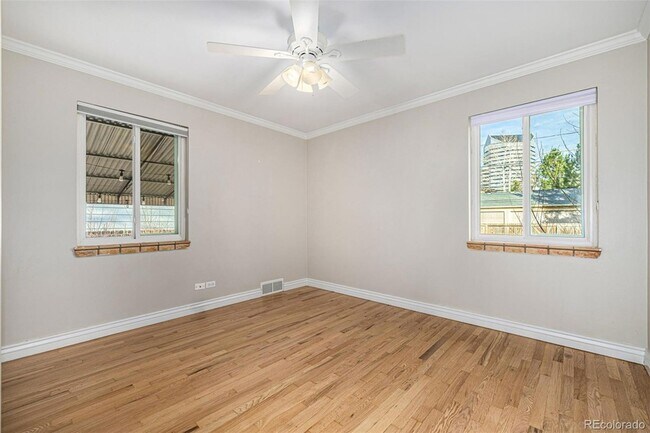 Building Photo - 1150 S Jackson St