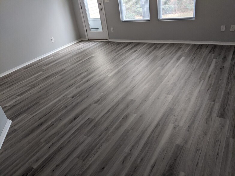 Building Photo - 190 Olde Towne Way