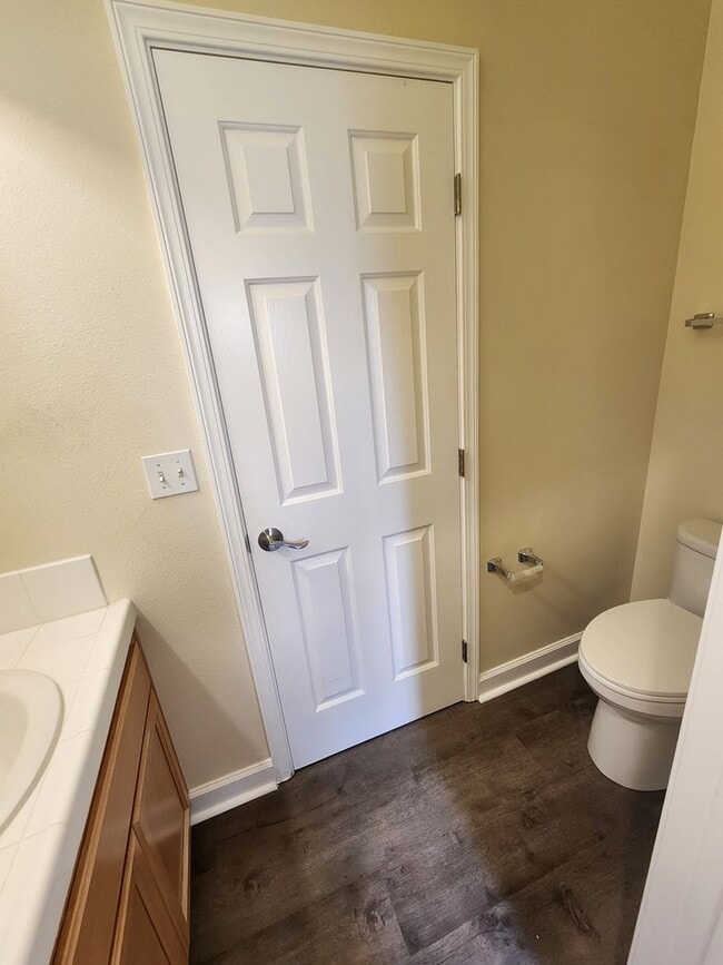 Building Photo - 521 Adina Way