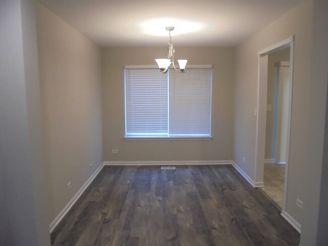 Building Photo - 3110 Ronan Dr