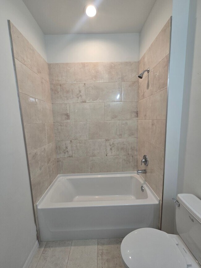 Building Photo - BRAND NEW CONSTRUCTION-3/2/1-MOVE IN READY