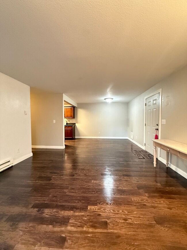 Building Photo - Ground-Level 2-Bedroom Condo at Martha’s Landing – Prime Mill Creek Location