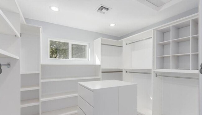 Building Photo - 7611 Laredo St