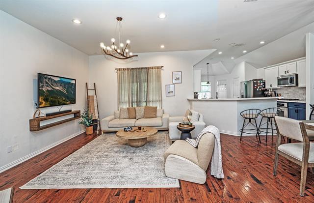 Building Photo - 8309 Green Ash Dr