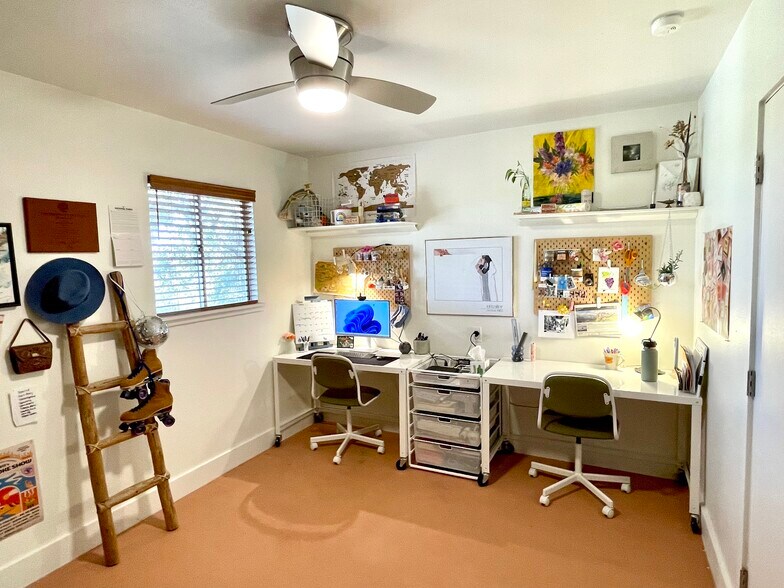 Study/Flex Room - 800 Dale Dr