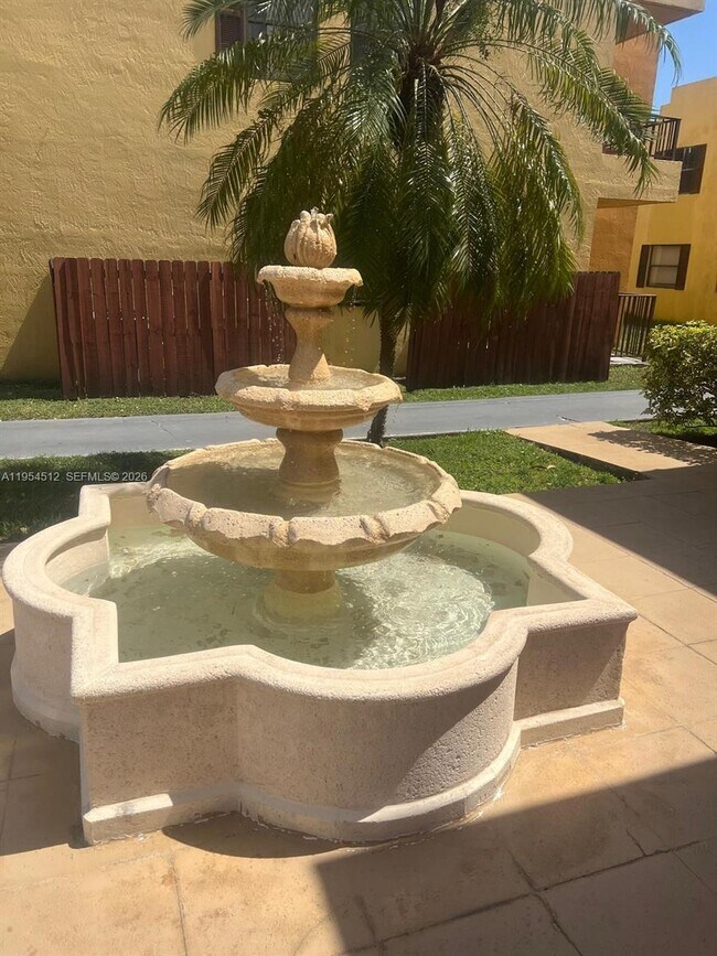 Building Photo - 556 NW 114th Ave