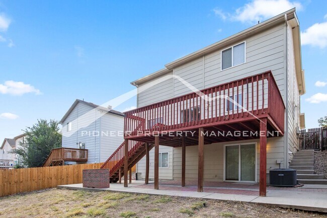 Building Photo - Spacious 4-Bed, 3.5-Bath Home with Walkout Basement, Oversized Deck enclosed yard, AC and 2-Car G...