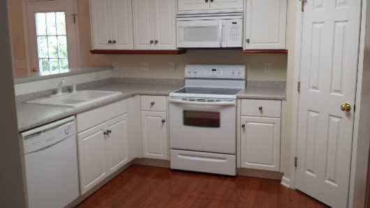 Building Photo - 175 Oakland Dr