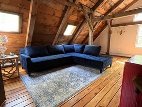 Building Photo - 102 New Templeton Rd