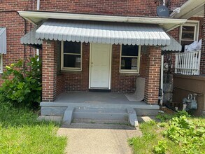 Building Photo - 1007 Wool St